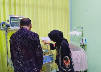 Bayi Malang yang Ditemukan di Tempat Sampah di Puri Pati Kondisinya Sehat