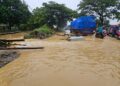 Banjir di Pantura Batangan Pati Belum Surut, Sejumlah Bangunan Roboh