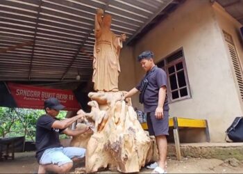 Patung Yesus Karya Warga Jepara Ini Hasilkan Cuan hingga Ratusan Juta Rupiah