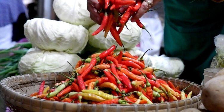 Harga Kebutuhan Pokok di Kudus Masih Mahal, Cabai Rawit Tembus Rp65 Ribu Sekilo