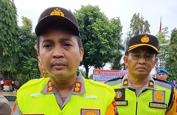 Kapolres Larang Warga Kudus Gelar Pesta Kembang Api saat Tahun Baru