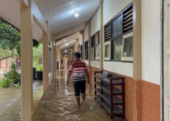 Puluhan Sekolah di Kudus Tergenang Banjir, KBM Diizinkan Daring
