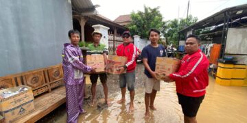 Anggota DPRD Pati Danu Ikhsan Sigap Beri Bantuan untuk Korban Banjir