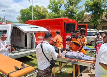 Siswa SMAN 2 Kudus diduga keracunan menu MBG