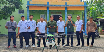 Efisiensi Biaya Operasional Petani, Pemkab Rembang Optimalkan 7 Drone