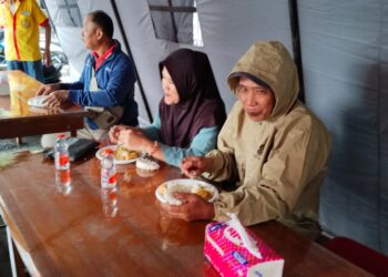 Sambut Imlek, Kelenteng Hok Tik Bio Sediakan Makan Gratis di Alun-Alun Pati