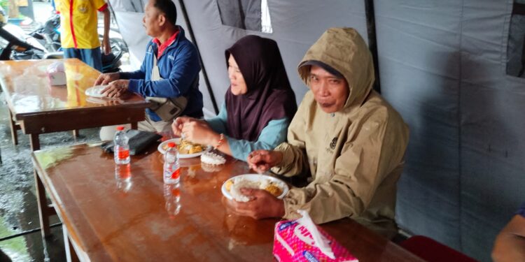 Sambut Imlek, Kelenteng Hok Tik Bio Sediakan Makan Gratis di Alun-Alun Pati