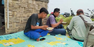 Tradisi Makan Bandeng Sambut Ramadan di Ketitangwetan Pati