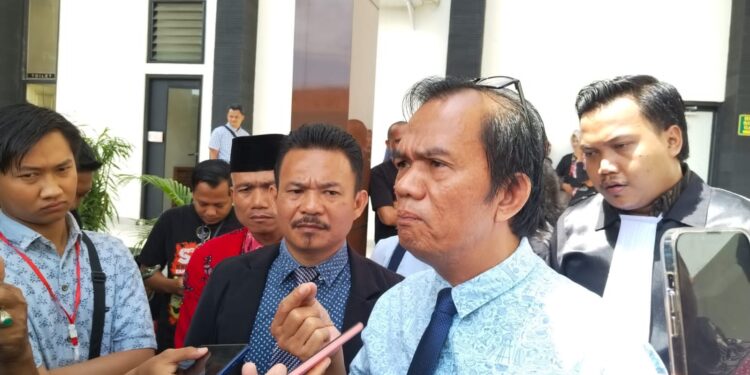 Botok Cs Dituntut 10 Bulan Penjara, Kuasa Hukum: Jaksa Terlalu Lebai