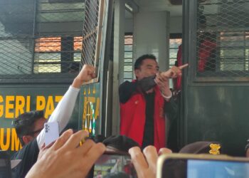 Kasus Sudewo: Botok Minta KPK Periksa Husein dan Kapolresta Pati
