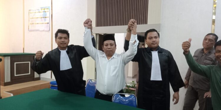 Vonis Kasus Perusakan Mobil Polisi saat Demo Pati: Munaji Bebas, tapi …