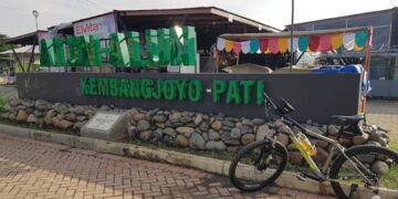 Janji Renovasi Tak Ditepati, PKL Alun-Alun Kembangjoyo Pati Bertahan Tanpa Kepastian