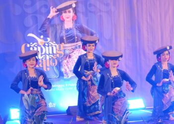 Potret Ketangguhan Perempuan Kudus dalam Tari Caping Kalo