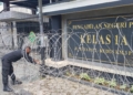 Jelang Sidang Vonis Botok Cs, Depan PN Pati Dipasang Kawat Berduri