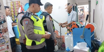 Bandel! Polisi Kembali Gerebek Toko Aksesoris Penjual Es Moni di Kudus
