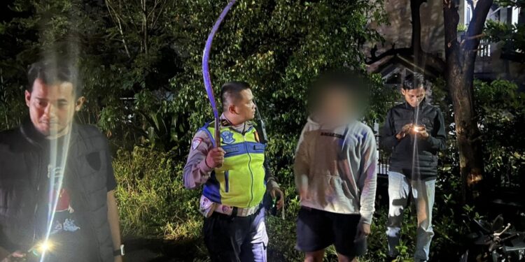 Niat Tawuran Malah Lari Kocar-Kacir! Polres Kudus Amankan Belasan Motor dan Celurit