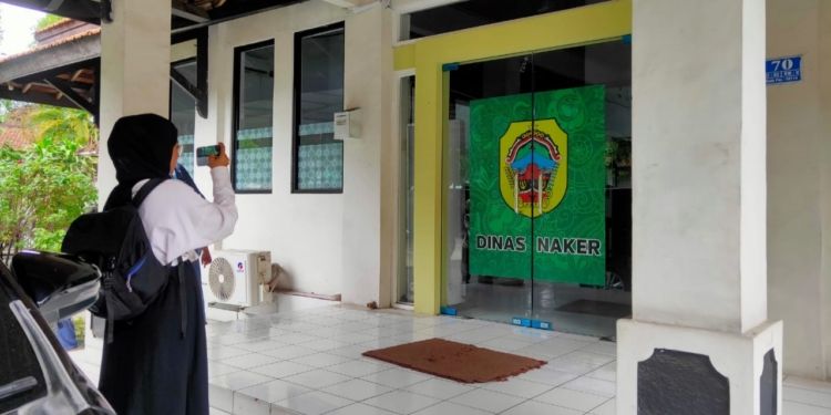 Imbau Perusahaan Bayar THR Tepat Waktu, Disnaker Pati: Biar Ekonomi Jalan