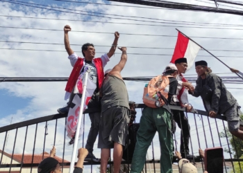 Temui Massa AMPB, Botok dan Teguh Disambut Bak Pahlawan