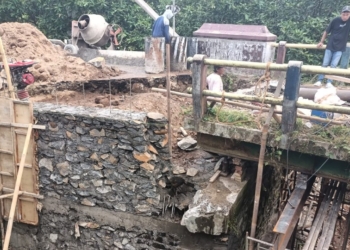 Bupati Kudus Targetkan Perbaikan Jembatan Menawan Tuntas Sebelum Lebaran