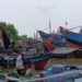 Ratusan Kapal Nelayan Mulai Padati Sungai Juwana Jelang Lebaran