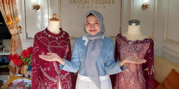 Cerita Meyda Dewi Kewalahan Terima Ratusan Pesanan Baju Lebaran