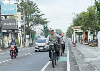 Teladan Hidup Sehat, Bupati Kudus Ajak ASN Budayakan ‘Bike to Work’