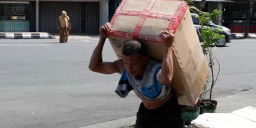 Dari Beban Pundak ke Baitullah: Kisah Inspiratif Kuli Panggul Kudus yang Berangkat Haji