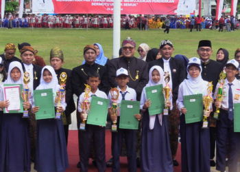 Peringati Hardiknas 2026, Bupati Rembang Tekankan Kolaborasi dan Pendidikan Inklusif