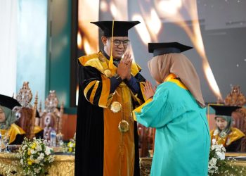 UMKU Wisuda 553 Mahasiswa, Siap Pasok Tenaga Kerja Global Dukung Visi Pemerintah