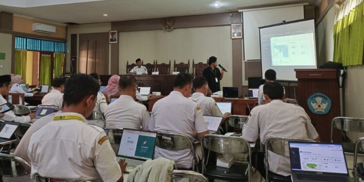 Matangkan Persiapan SPMB Online, Dindikpora Gelar Sosialisasi dan Try Out