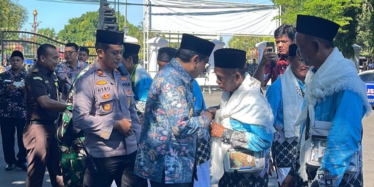 Satu Jemaah Calon Haji Asal Sukolilo Pati Gagal Berangkat, Ada Apa? 