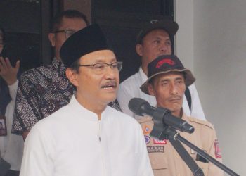 Sepatu Sekolah Rakyat Rp700 Ribu, Gus Ipul: Program Presiden Jangan Dikorupsi