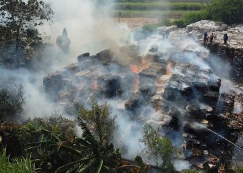 Pabrik Kertas di Kudus Terbakar, Kerugian Ditaksir Ratusan Juta