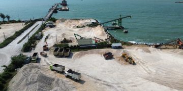 Aktivitas Screen Crusher di Terminal Sluke Diduga Ilegal, Sekda Rembang: Itu Wewenang Kemenhub
