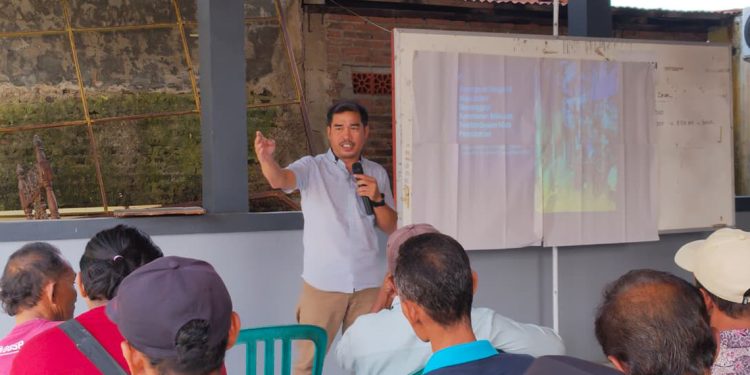 Tolak Menyerah pada Krisis Iklim, Warga Pesisir Pati Belajar Usaha Baru