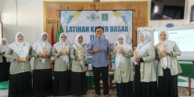 Ketua KNPI Kudus Sebut Komunikasi Jadi Kunci Soliditas Kader Fatayat