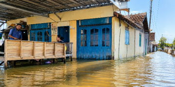 Banjir Rob di Tunggulsari Pati Kembali Meninggi, Puluhan Rumah Terendam