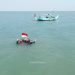 ​HUT ke-81 RI: Bendera Merah Putih Berkibar di Bawah Laut Rembang