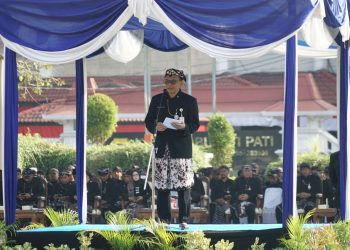 ​Hari Jadi Pati, Plt Bupati Pamer Kemiskinan Turun dan Perbaikan Jalan