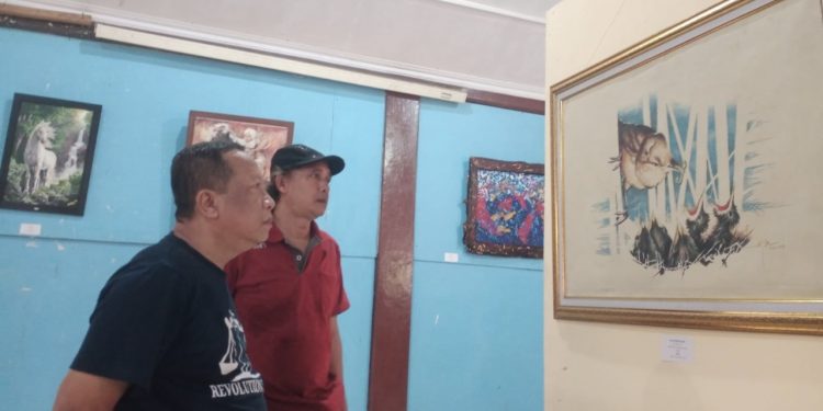 Rayakan Kemerdekaan, Seniman Tayu Pamerkan Lukisan hingga Bonsai