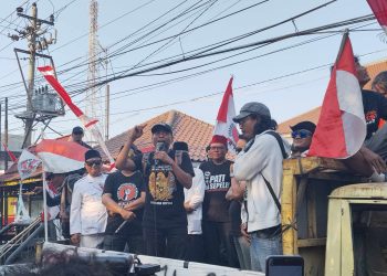 Ratusan Warga Hadiri Reuni 13 Agustus, Serukan Hukum Mati Koruptor