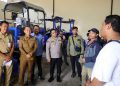 Bentuk Kehadiran Pemerintah, Bupati Kudus Serahkan Puluhan Alsintan ke Petani